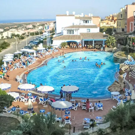 1 Bedroom Awesome In Punta Su Turrione Punta de su Torrione